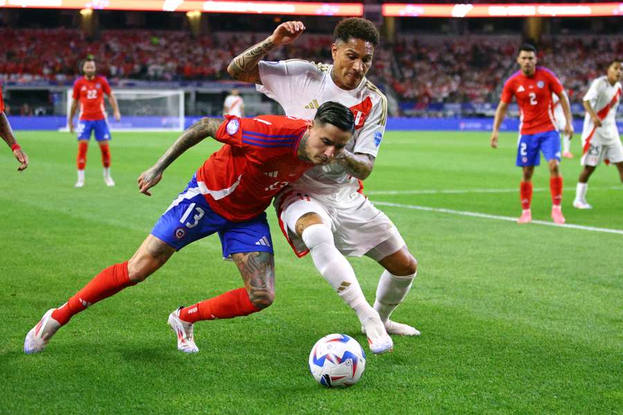 Peru e Chile fizeram jogo ruim em Dallas