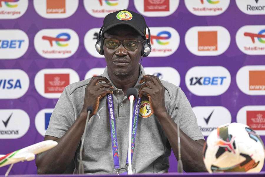 Senegal coach Mama Cisse throws in the towel Senegal coach Mama Cisse throws in the towel