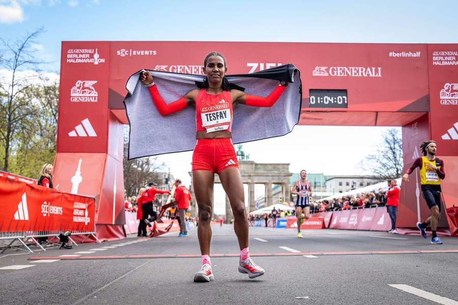 Etiopiana Fotyen Tesfay 