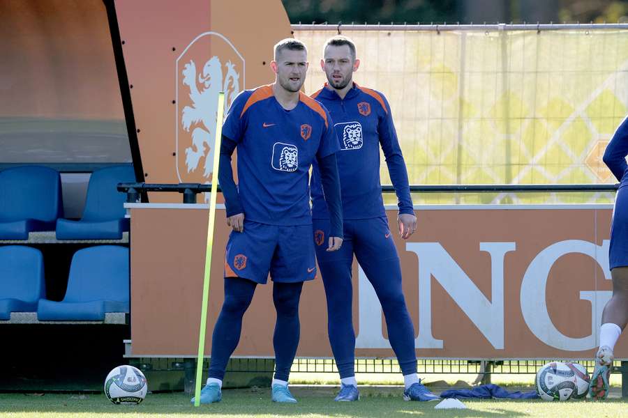 De Vrij wil bij Inter blijven en hoopt op verlenging contract
