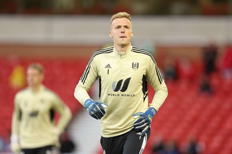 Slovenský brankár Marek Rodák, ktorý oblieka dres účastníka Premier League - Fulham FC.