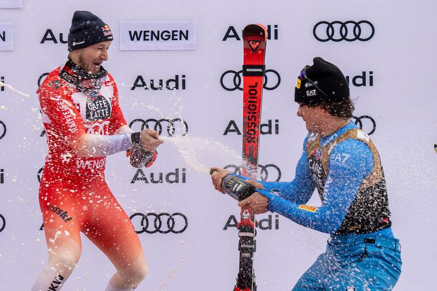 SkiFlash: Odermatt triumphiert im Wengen-Klassiker, Zwei Debütsiege für Italien