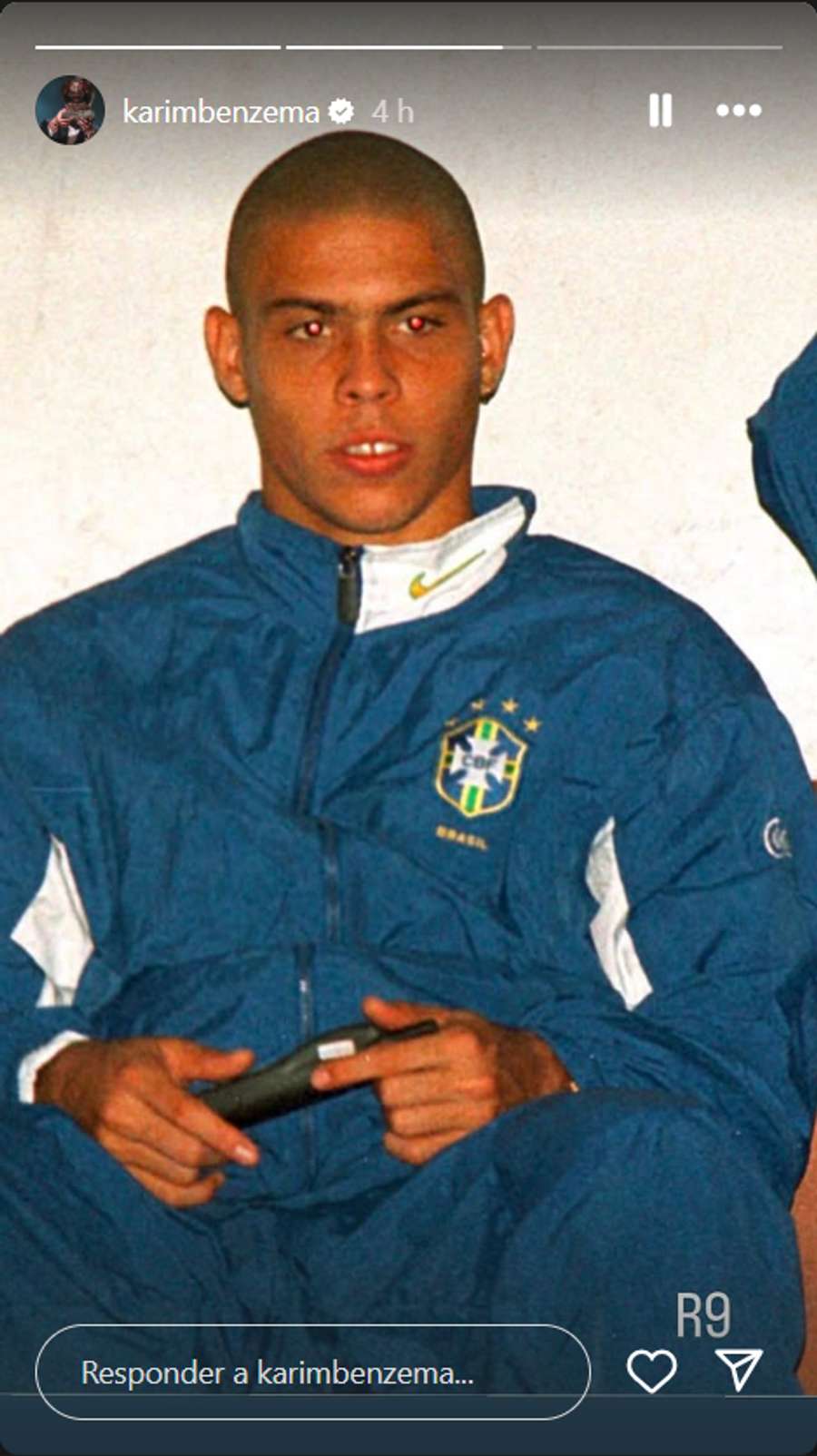 Benzema compartilha foto de Ronaldo após entrevista
