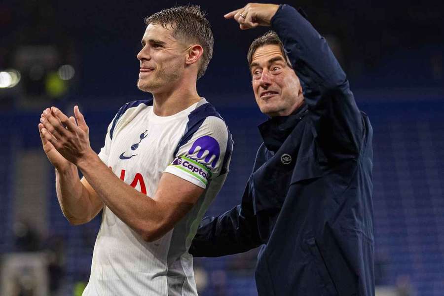 Frank left "very, very happy" after Spurs victory against Everton