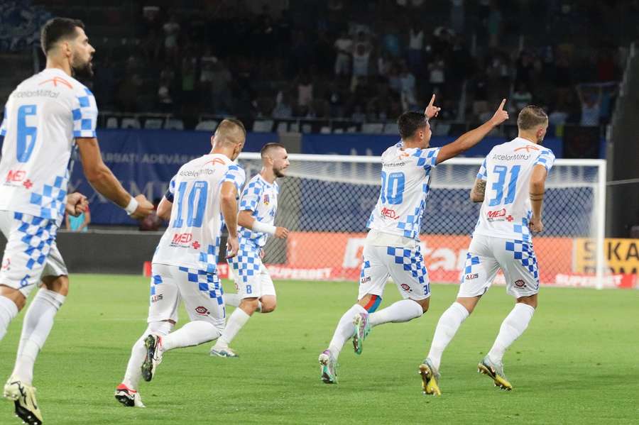 Corvinul Hunedoara Corvinul Hunedoara