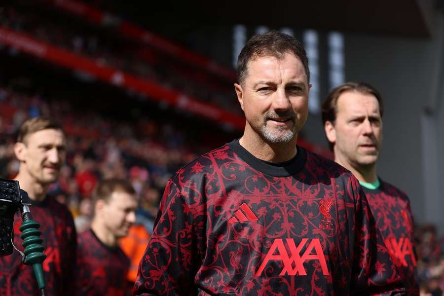 Jerzy Dudek w meczu legend Liverpoolu i Borussii Dortmund
