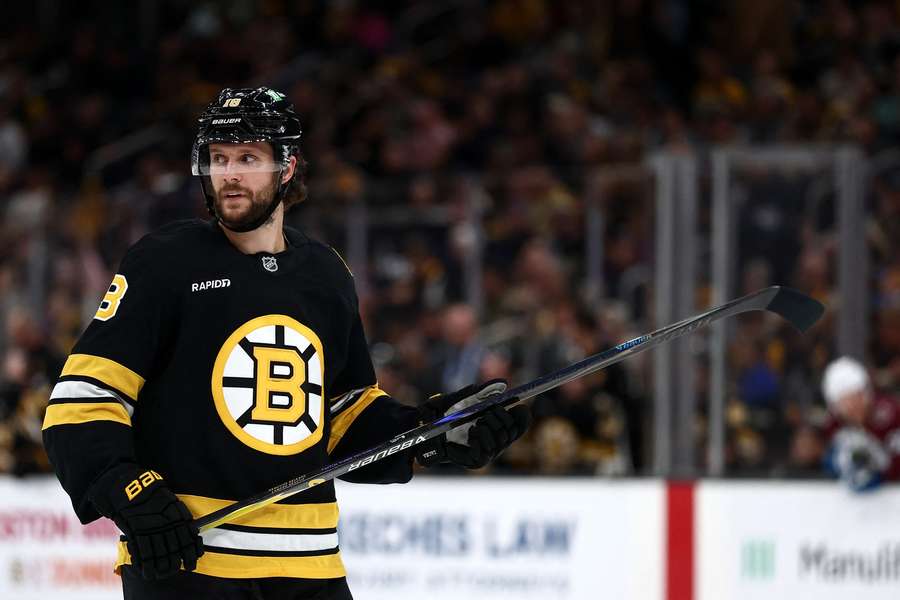 Zacha zapsal gól a přispěl k výhře Bostonu. Zacha zapsal gól a přispěl k výhře Bostonu.