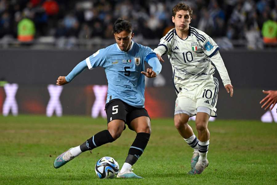 Fabrício Díaz em ação na final do Mundial sub-20