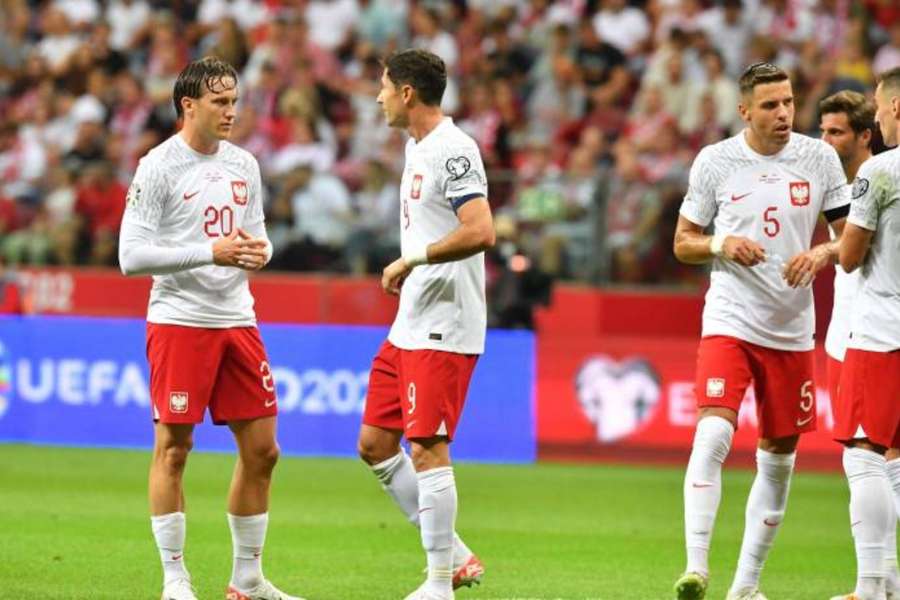 Polska spadła z 26. na 30. miejsce w rankingu FIFA. W czołówce bez zmian