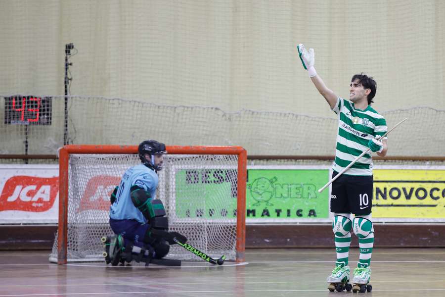 Danilo Rampulla celebra o golo de grande penalidade