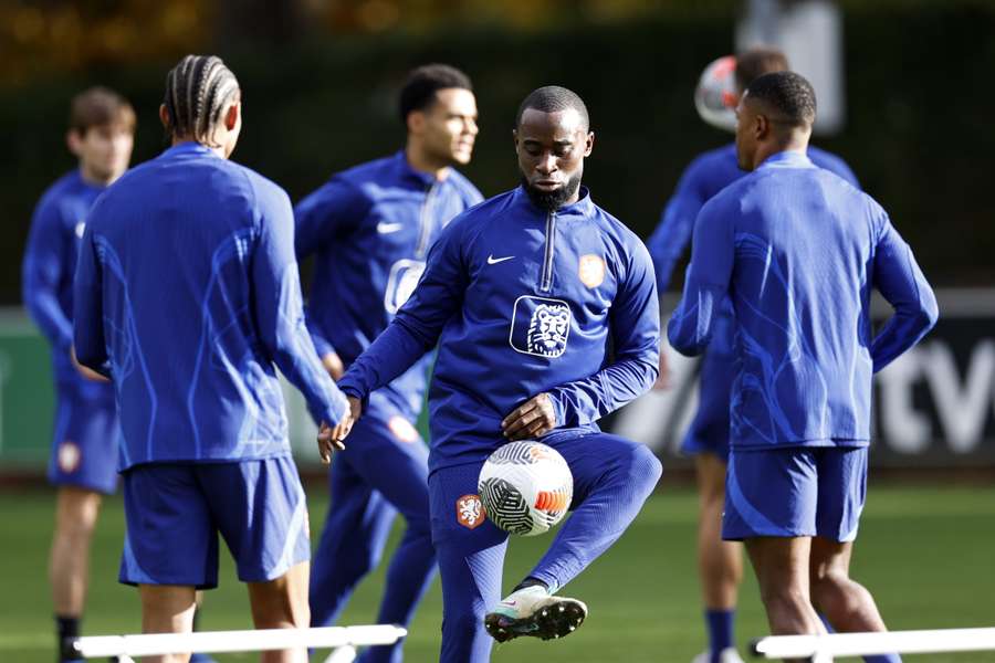 Lutsharel Geertruida op de training van woensdag