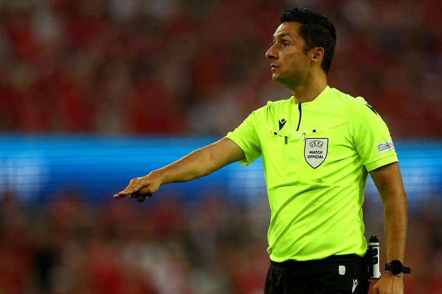 Tiago Martins em ação num jogo europeu