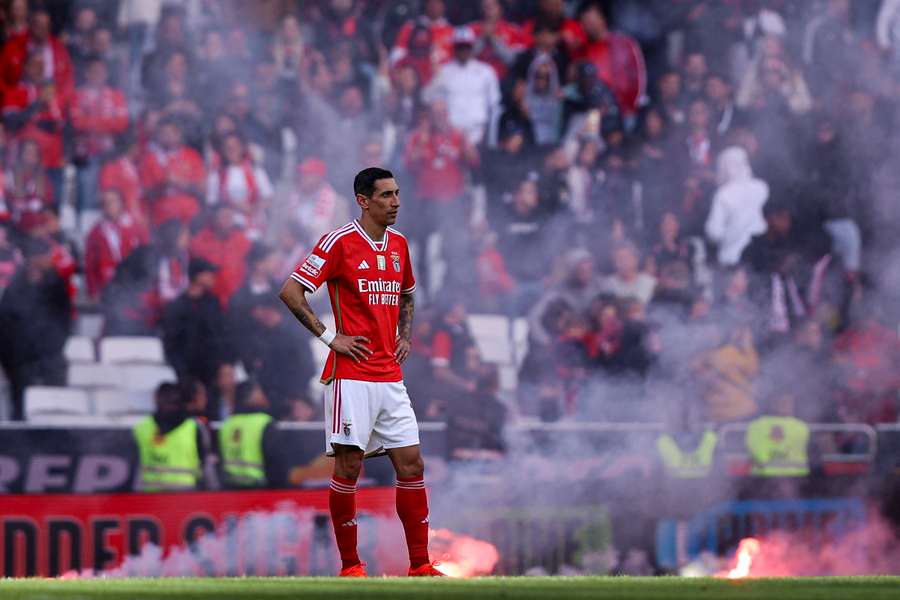 Di María seguirá un año más en el Benfica