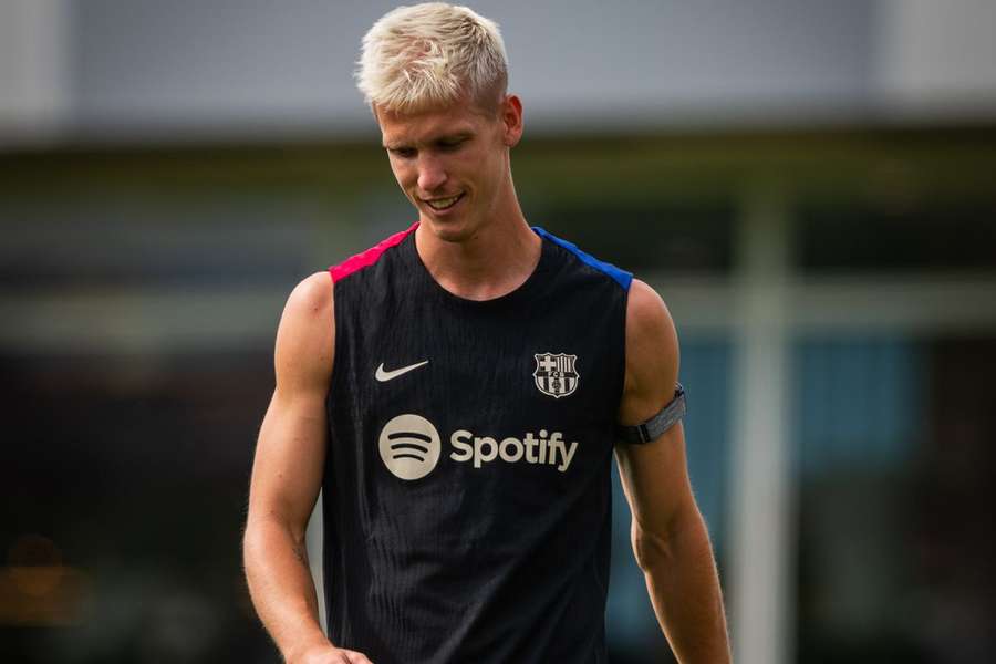 Dani Olmo já treina no Barcelona