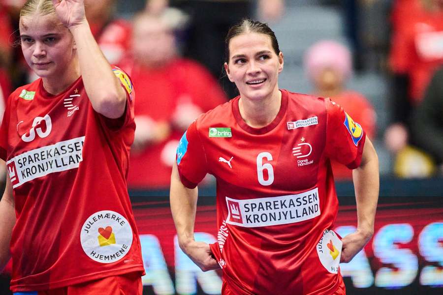 Helena Elver and the rest of the Danish national team were in great form against Japan Helena Elver and the rest of the Danish national team were in great form against Japan