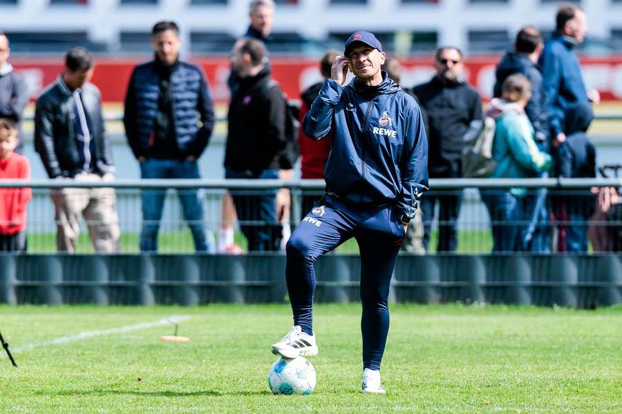 FC Koln şi-a concediat antrenorul şi directorul sportiv