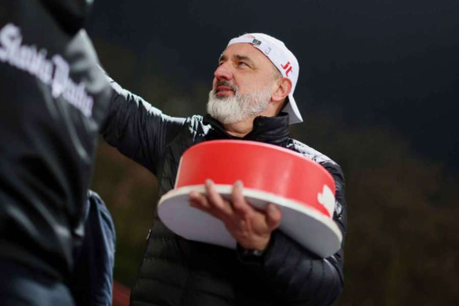 Trenér pražské Slavie Jindřich Trpišovský Trenér pražské Slavie Jindřich Trpišovský