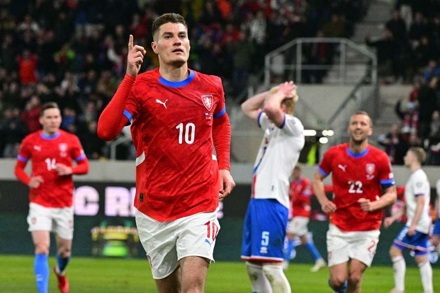 Patrik Schick foi a grande figura da República Checa