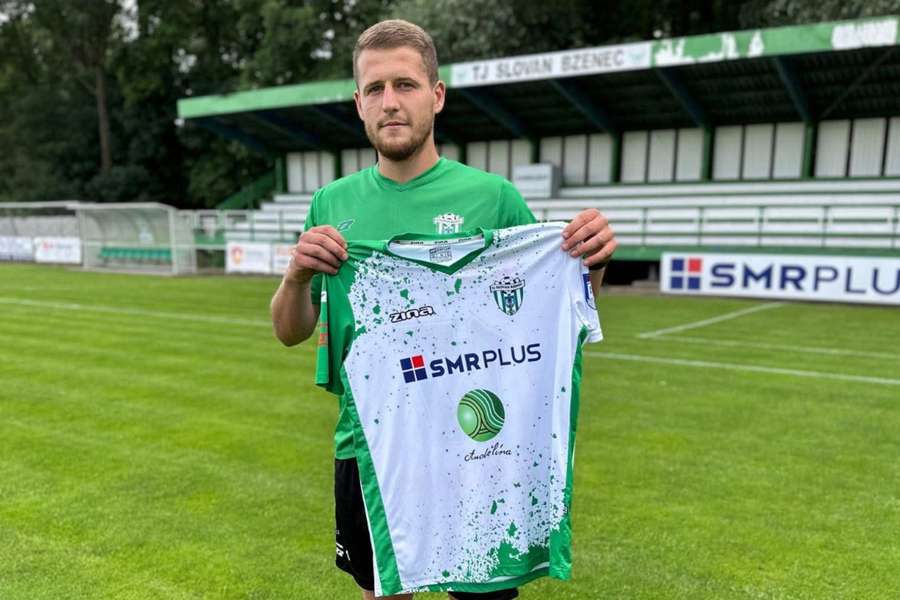 Nevídaný příběh v divizi. Mladík ze Bzence možná poskočí do Artisu, v hlavní roli Pánik Nevídaný příběh v divizi. Mladík ze Bzence možná poskočí do Artisu, v hlavní roli Pánik