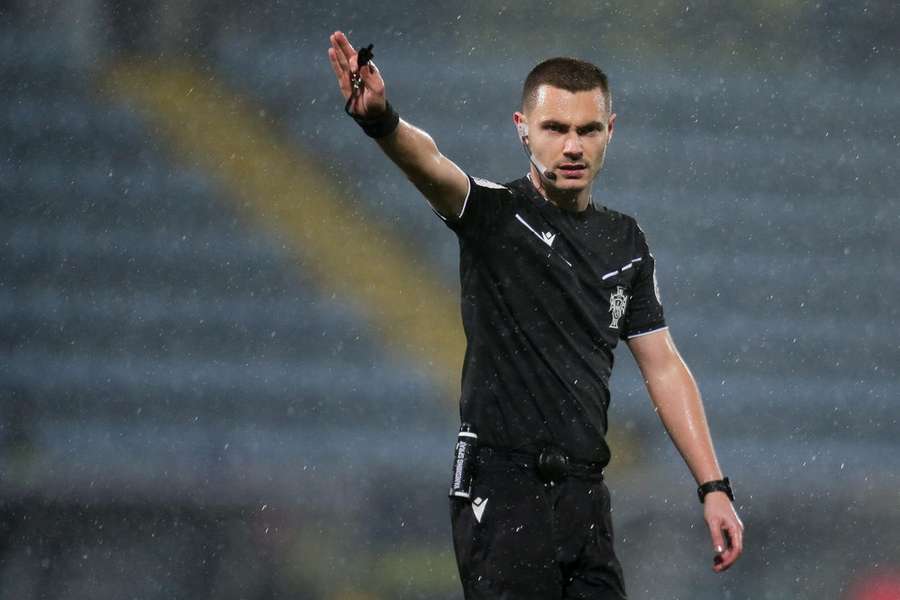 Miguel Fonseca vai arbitrar o Benfica-AFS Miguel Fonseca vai arbitrar o Benfica-AFS