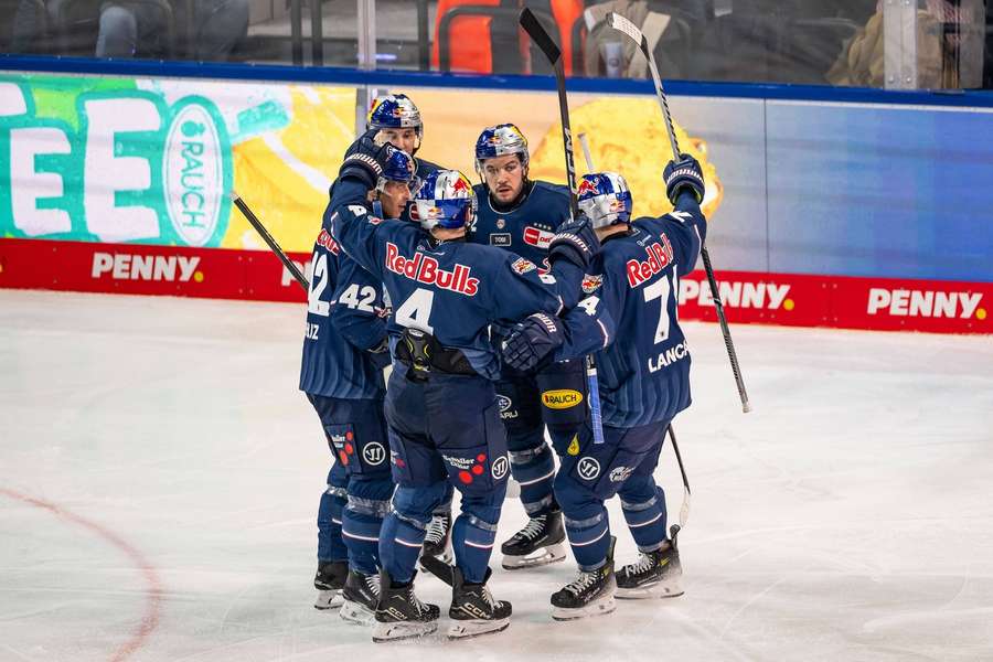 Sechster Sieg im sechsten Spiel: Red Bull München bleibt in der zweiten Amtszeit von Erfolgstrainer Don Jackson weiter ohne Niederlage