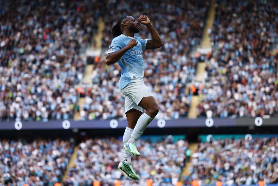 Antoine Semenyo dal dva góly Manchesteru City při výhře nad Sunderlandem. Antoine Semenyo dal dva góly Manchesteru City při výhře nad Sunderlandem.