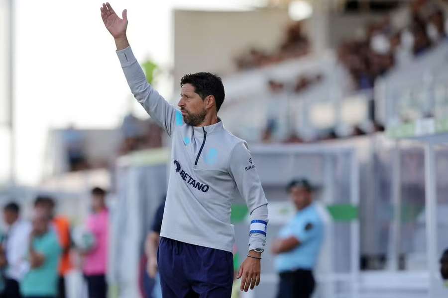 Vítor Bruno foi o porta-voz da equipa técnica