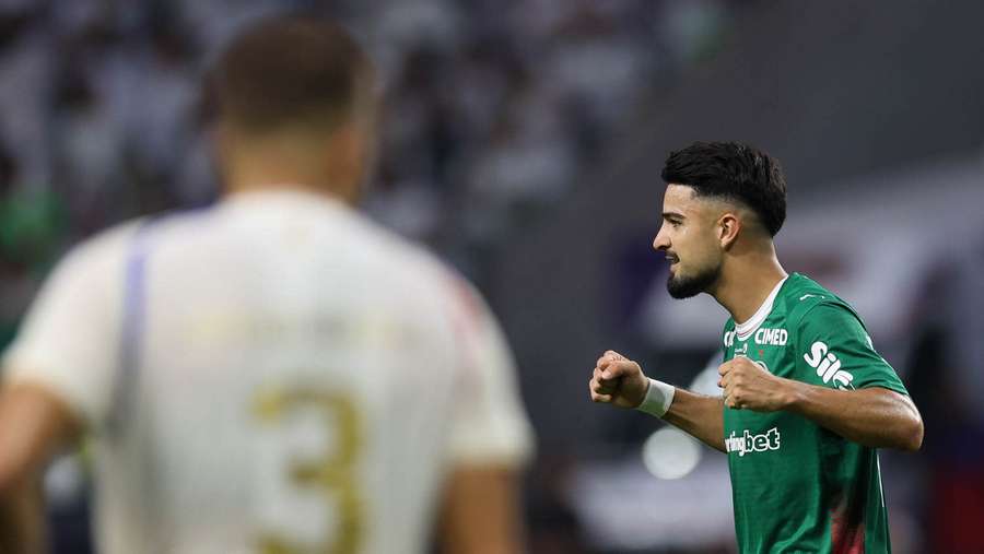 Flaco López fez o último gol do Palmeiras Flaco López fez o último gol do Palmeiras