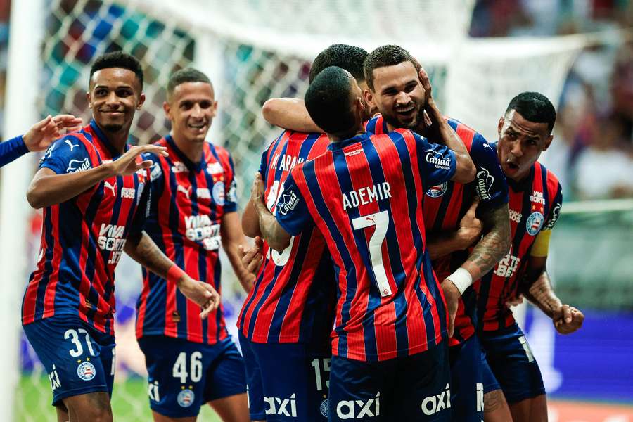 Bahia, de Willian José, derrotou o São Paulo na Fonte Nova