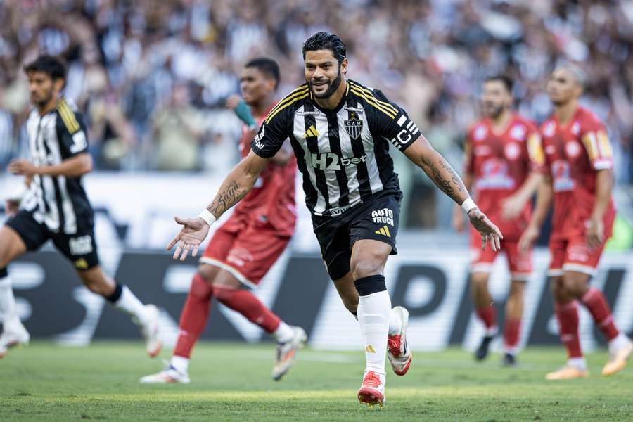Hulk é o artilheiro do Campeonato Mineiro, com cinco gols