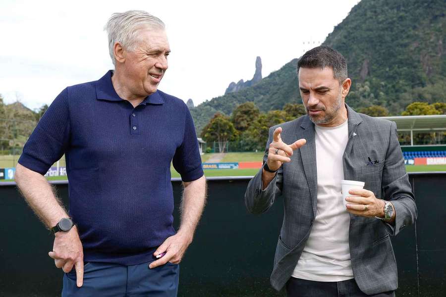 Carlo Ancelotti foi apresentado ao CT da Seleção Brasileira