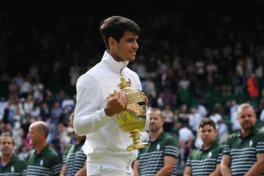 Alcaraz won vorige week voor de tweede keer op rij Wimbledon