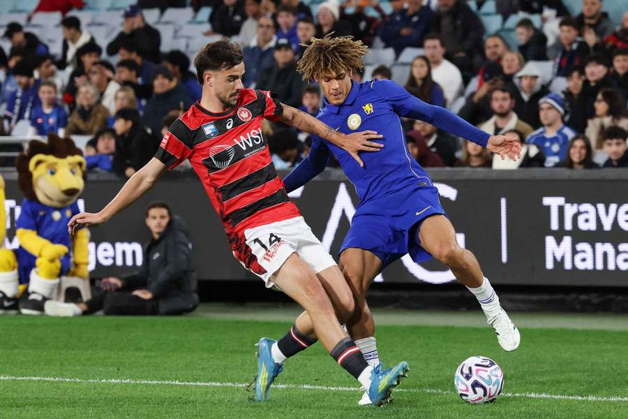 Celtic interested in young Chelsea left-back Landon Emenalo