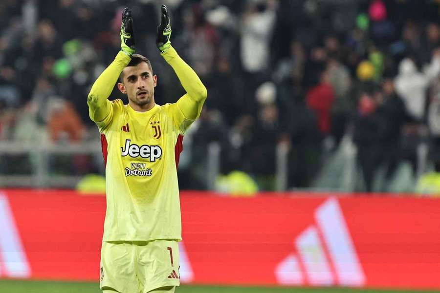 Mattia Perin Mattia Perin