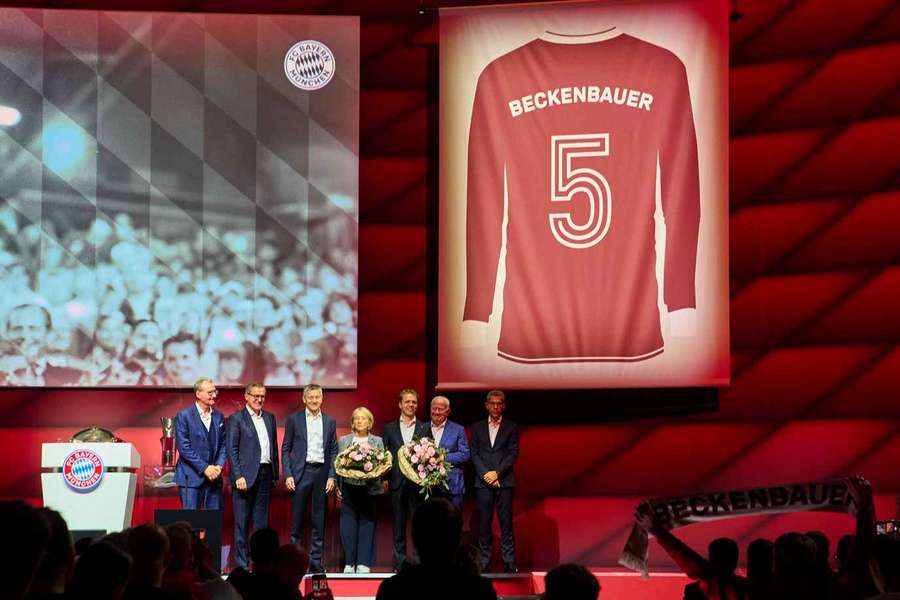 Cesarz Franz na zawsze pozostanie w sercach fanów Bayernu.