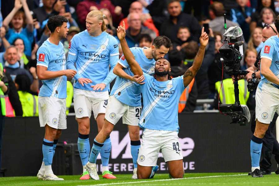 Antoine Semenyo rozhodl o výhře Manchesteru City. Antoine Semenyo rozhodl o výhře Manchesteru City.