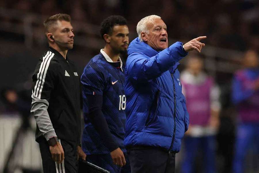 Didier Deschamps peu enthousiaste après la défaite.