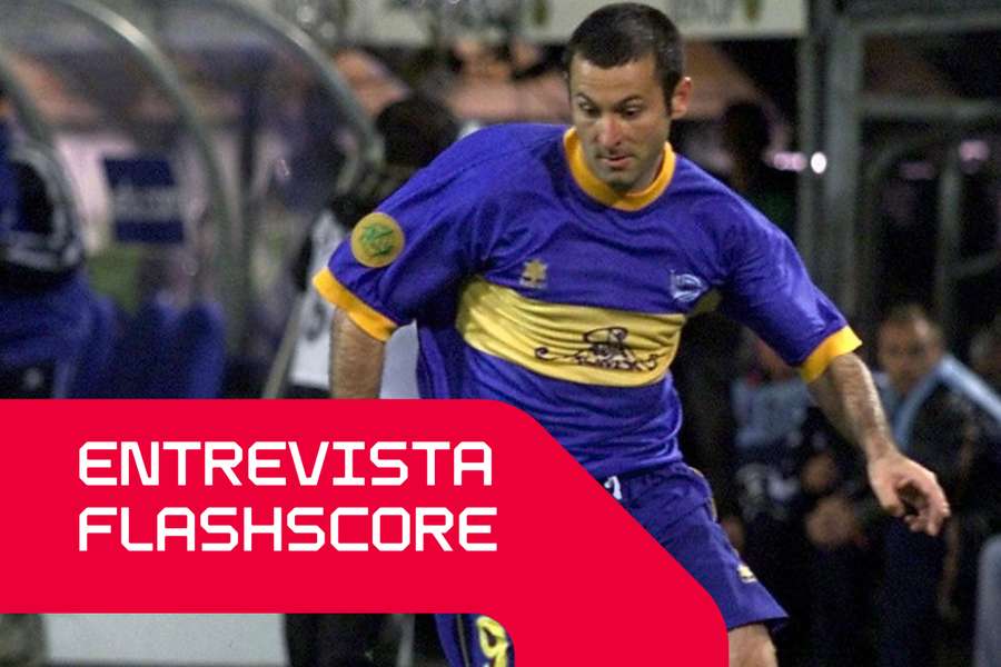 Javi Moreno, na final da UEFA de 2001, com o Alavés, contra o Liverpool