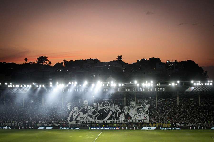 Por conta do tamanho de São Januário, o Vasco tem o ingresso anual mais caro do Brasil