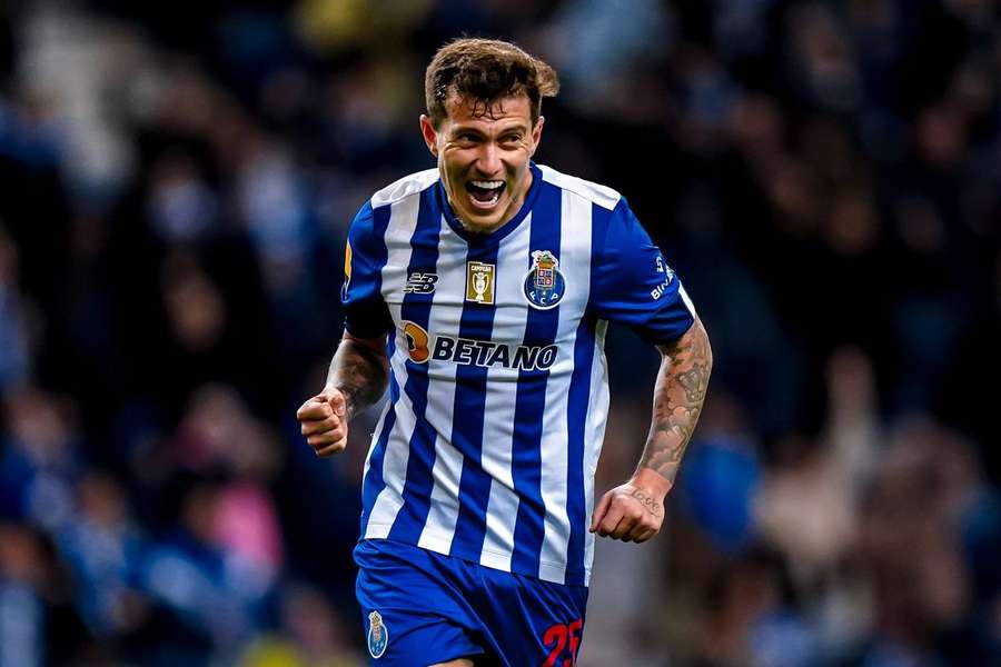 Otávio já representou os dois lados e vai ser arma importante para Sérgio Conceição