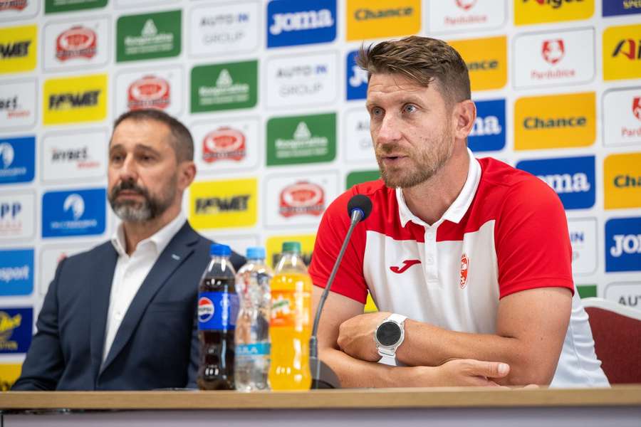 David Střihavka (vpravo) a Vít Zavřel na tiskové konferenci před startem ligy. 