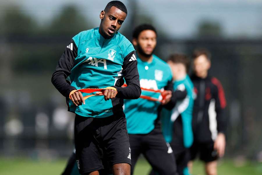 The 4 Liverpool stars who will miss the PSG showdown including Alisson and Bradley