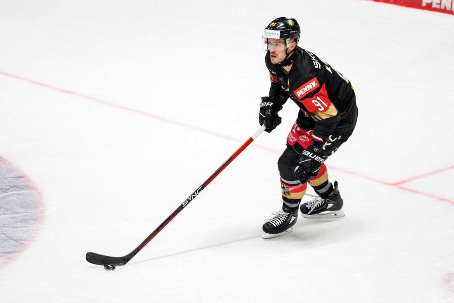 Moritz Müller wird auch im gehobenen Hockey-Alter noch zu den Stützen des DEB-Teams gehören.