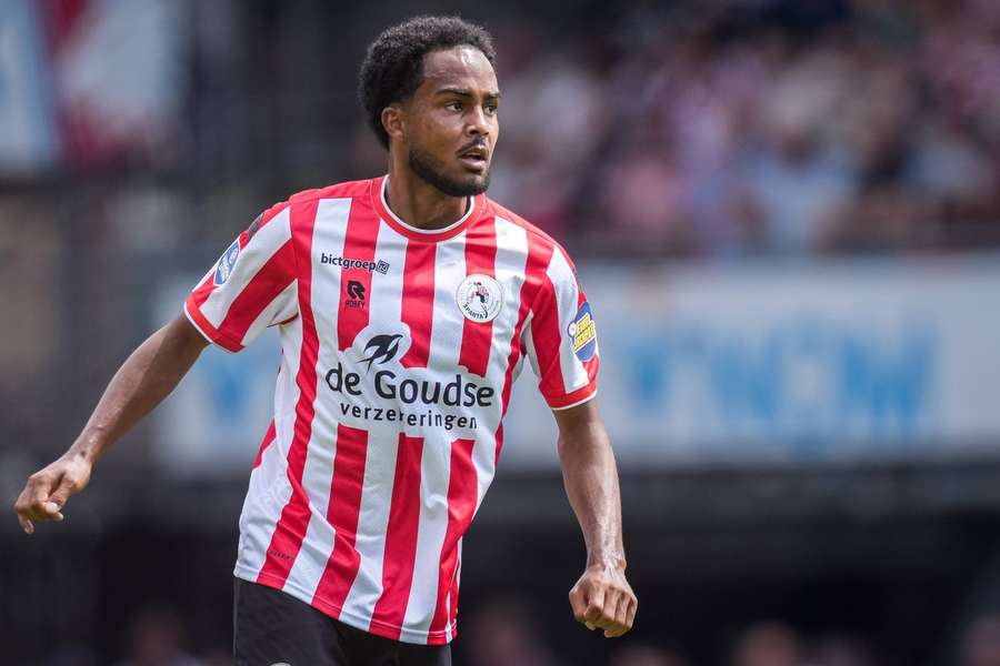 Sparta's home kit