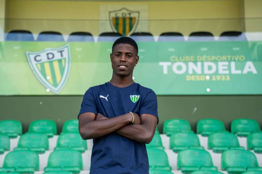 Yefrei Rodriguez oficializado pelo Tondela