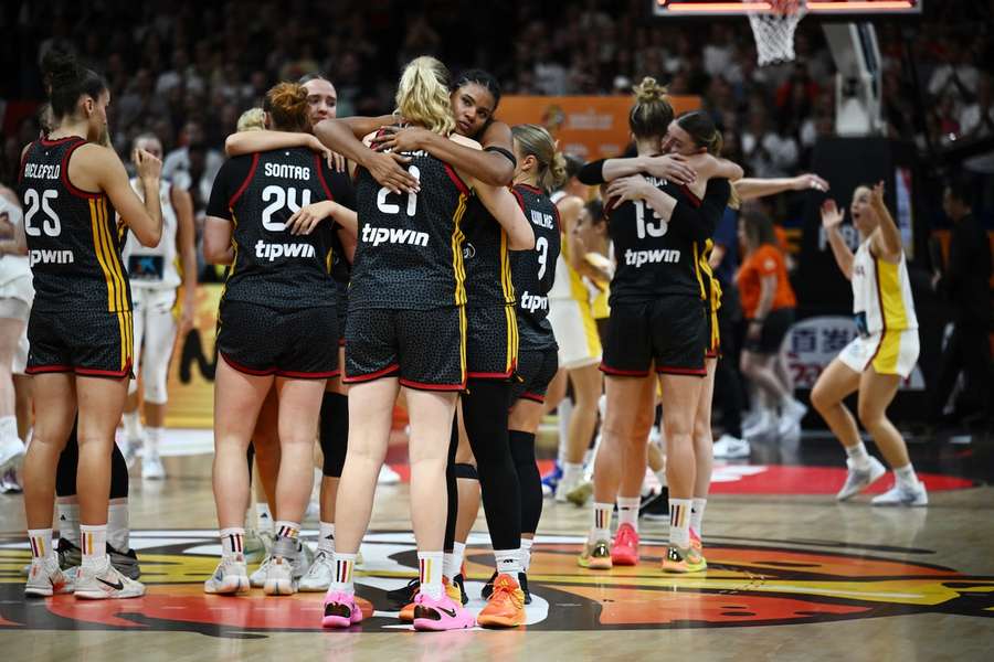 Die deutschen Basketballerinnen wollen auf Platz vier bei der Heim-WM aufbauen. Die deutschen Basketballerinnen wollen auf Platz vier bei der Heim-WM aufbauen.