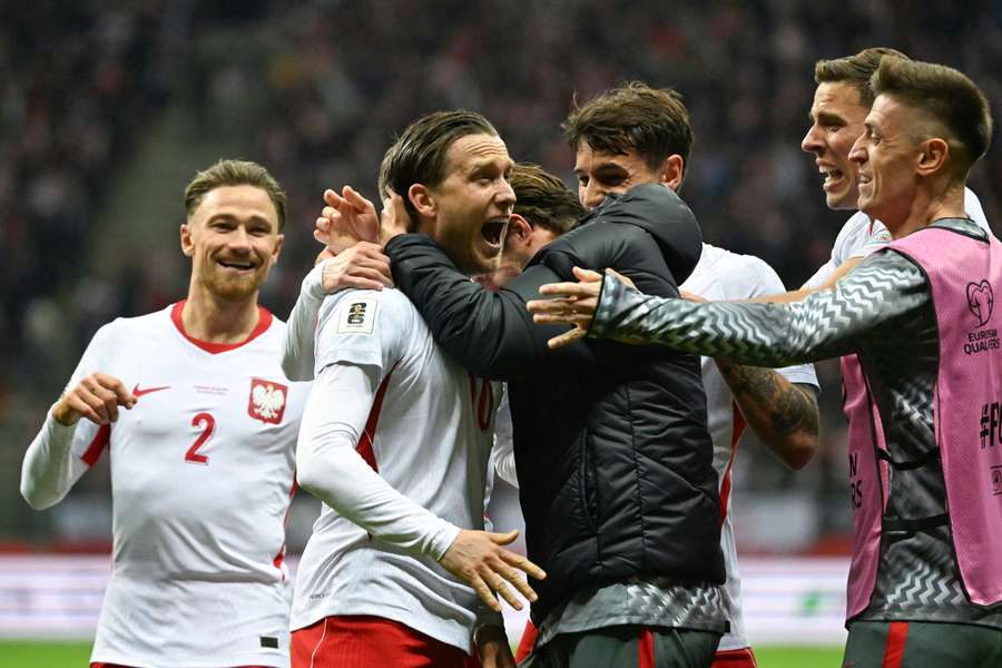 L'esultanza di Piotr Zieliński