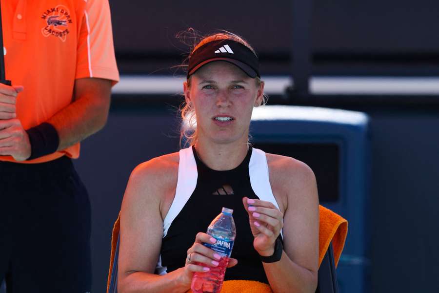 Efter et flot Indian Wells Open, måtte Caroline Wozniacki se sig selv ryge tidligt ud ved Miami Open.