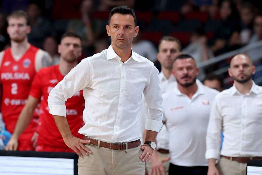 Igor Milicić ogłosił szeroki skład kadry na listopadowe zgrupowanie w Gdyni Igor Milicić ogłosił szeroki skład kadry na listopadowe zgrupowanie w Gdyni