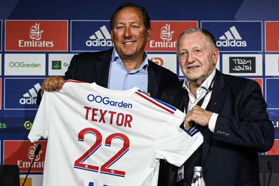 John Textor anunciou compra do Lyon em julho mas ainda não pagou